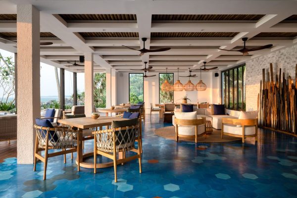 Ahu Bay Public Spaces - Restaurant - Medium1