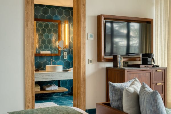 Ahu Bay Rooms - Bay View Room - Medium