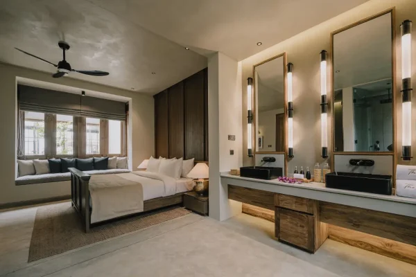 Ground Floor Room 2 (2)