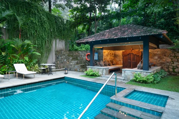 Swimming Pool 8
